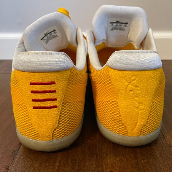 Nike Kobe XI 11 TB University Gold Athletic Shoes 856485-771 - Men's 18 - Picture 6 of 11